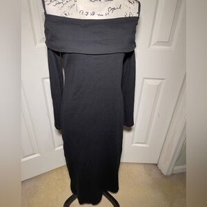 Off the shoulder Nasty Gal black dress size L BNWT